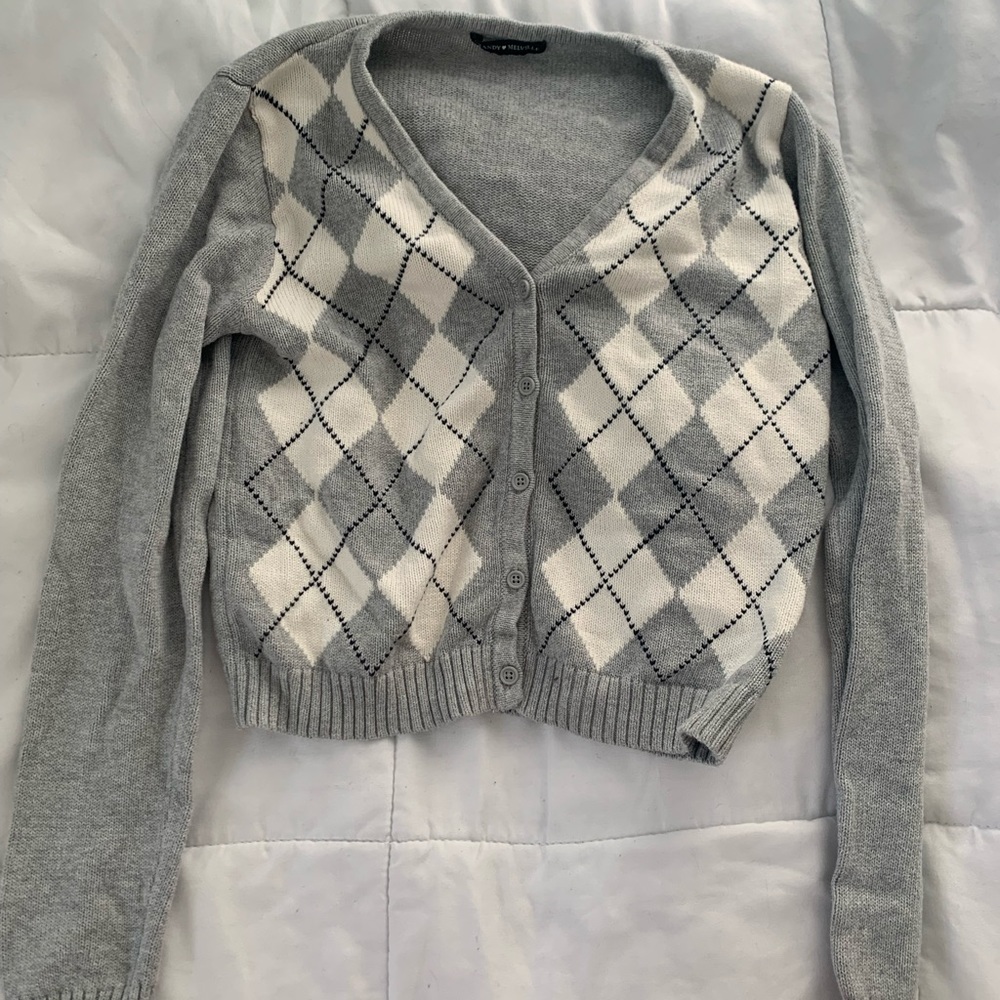 brandy melville sweater